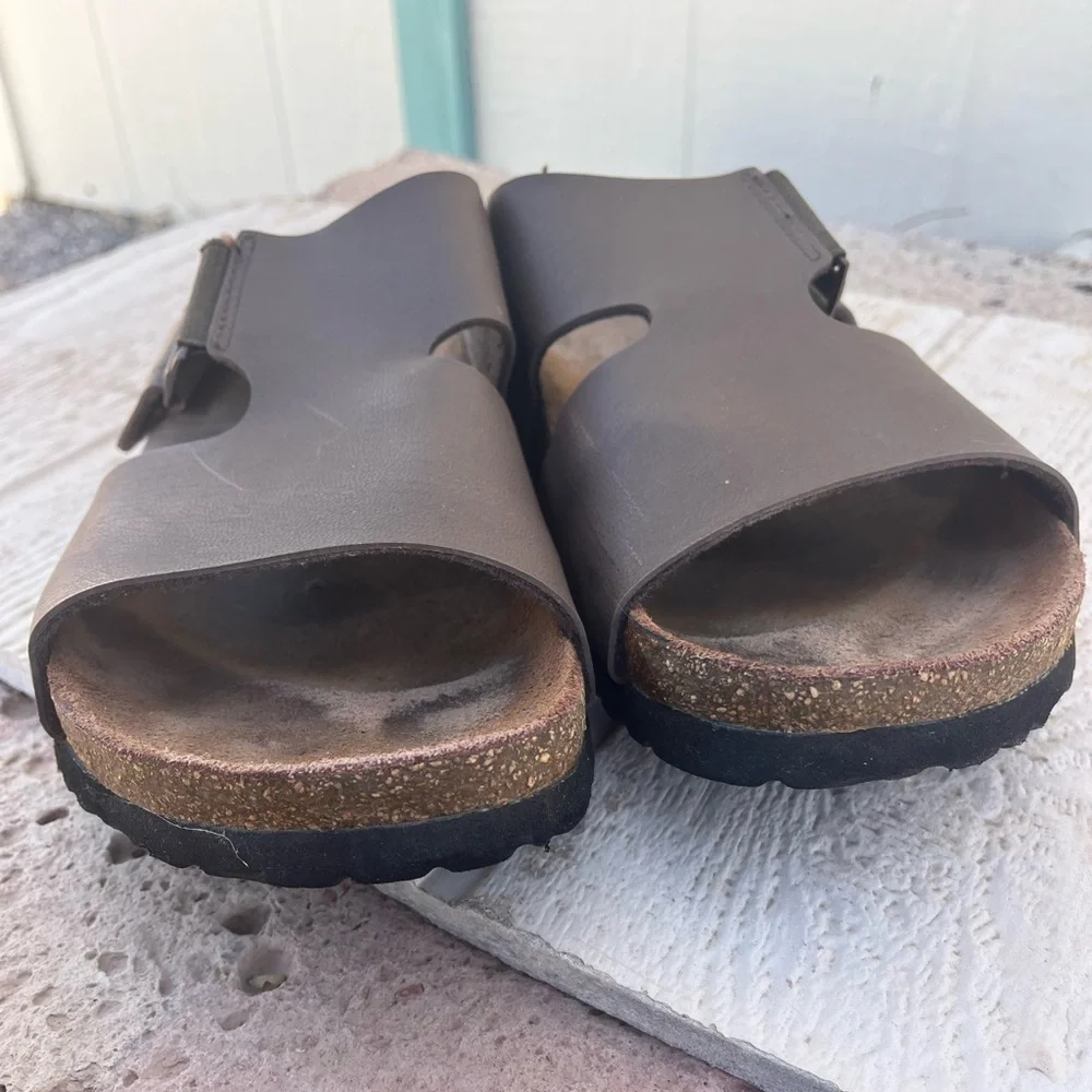 Betula Birkenstock Size 42 M9 Brown Oiled Leather Sandals